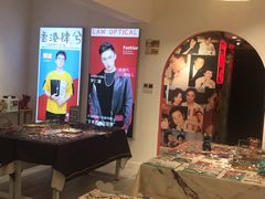 -肆兮眼镜·蔡司·徕卡战略合作店(大坪店)
