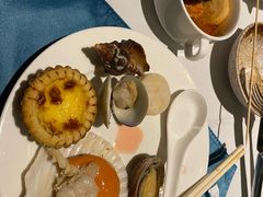 -广州万富希尔顿酒店·感趣自助餐厅·金秋蟹宴生蚝海鲜刺身