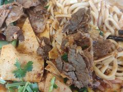-方铲铲·成都板凳面(滨江银泰店)