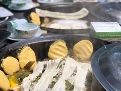 -屯老二农家铁锅炖·行业领军者(梅江店)