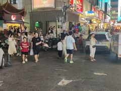 -黑色经典臭豆腐·湖南特产(步行街店)