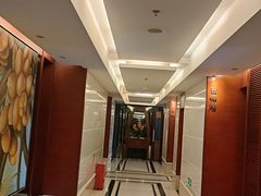 -快乐海鲜酒楼(滇池路店)