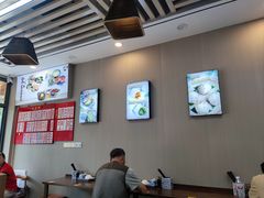 -聚笼鲜美食(凤凰街店)