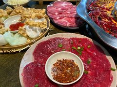 -渝嘴小老弟老火锅(华新村店)