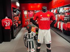 -The Manchester United(伦敦人店)