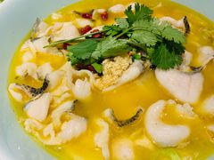 -松沪名灶·豆浆鱼头·新上海菜(飞航吾悦广场店)