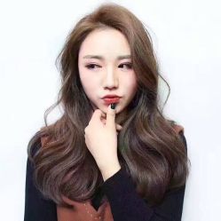 -Miracle集简美发沙龙