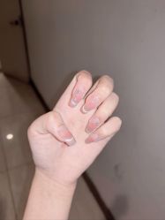 -UGIRL有个美甲