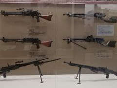 -轻武器博物馆