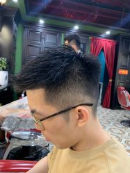-豪帅男士理容馆