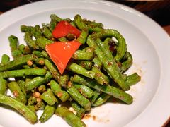 橄榄菜四季豆-默加东南亚美食(大宁音乐广场店)