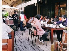 露天位-品渔味湖鲜馆(拈花湾店)