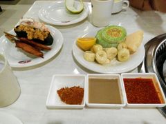 -北京汉丽轩海鲜烤肉自助火锅一体(中百店)