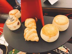 -Salon de The de Joel Robuchon(外滩18号店)