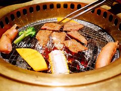 -山川小町·极番烧肉(新地假日广场店)