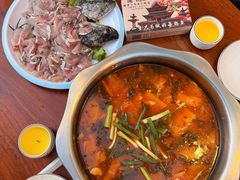 -大理.老字号渝记酸萝卜乌鱼(古城总店)