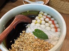 -吃饭皇帝大土家民族菜(正大广场店)
