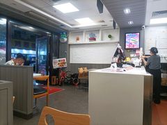 -华莱士·全鸡汉堡(沙井博岗店)