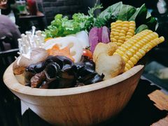 -湊湊火锅·茶憩(新中关购物中心店)