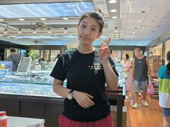 -黄益静眼镜行