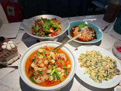 豆腐花渣渣牛肉吊龙-雀蓝川菜(滨湖万象汇店)