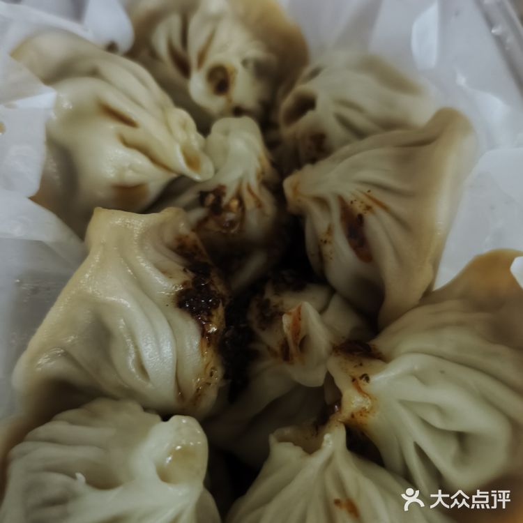 市井烟火里的滚烫诗篇