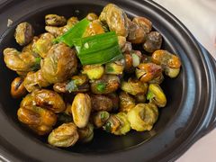 特色酥豆煲-丰收日·小海鲜·沪上家宴(顾村正大店)