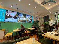 大堂-魏记烧味饭