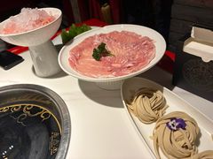 -小龙翻大江文化火锅(宽窄店)