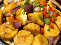 铁板日本豆腐-三个大叔烤羊肉串·炭炉砂锅菜(西三旗店)