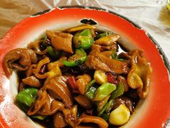 红烧肥肠-红棚子(女人街店)