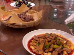 -六合居·明厨亮灶餐厅(成双大道店)