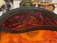 -卤校长老火锅(杨家坪直营店)