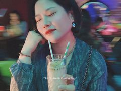 -MOSSO音乐酒吧·Live House(南京西路店)