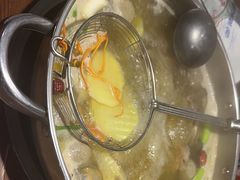 -乡土黄·鲜牛肉火锅·小龙虾(兴业街店)
