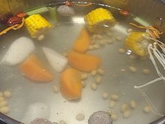 -四点金粥底火锅(沂州里店)