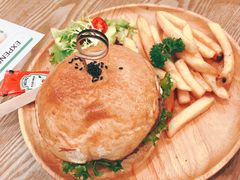 -龙治汉堡(中华城店)