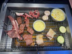 -俊熙家点餐式自助烤肉店(南充王府井店)