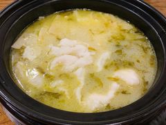 -九锅一堂酸菜鱼(万达广场店)