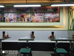 -莅香岛港式餐厅(滨江道店)