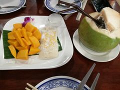 -Dang restaurant (patong phuket)