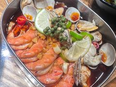 -巴厘龙虾·榜首油焖大虾(音乐学院·沿江酒馆店)
