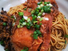 -佬钱湾仔(衣裳街店)