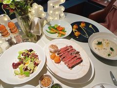 -MONICH牛排融合餐厅(和义大道购物中心店)