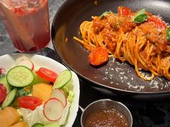 -芭莉与彩虹西餐厅(成都合生汇店)