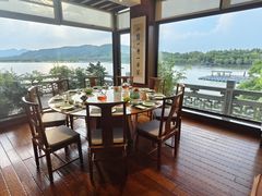 -湖畔居茶楼(湖滨店)