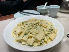 荠菜烧冬笋-鸭匠食府·挂炉烤鸭·新京菜(阜成路店)