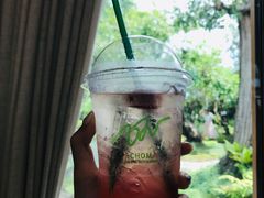 野莓气泡水-Chom Cafe and Restaurant