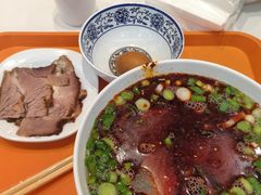 -德元兰州纯汤牛肉面(龙阳路店)