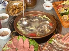 -阿婆情腊排骨火锅(金虹路店)